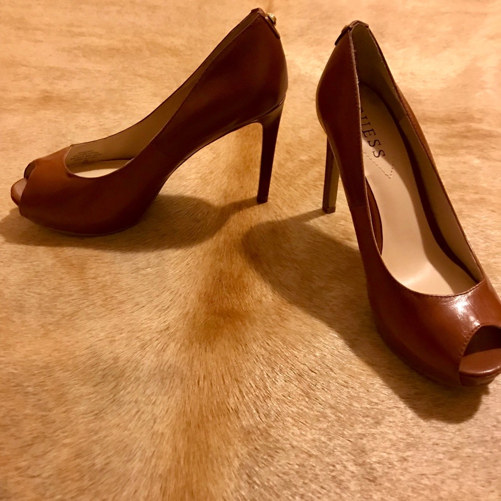 Guess heels (Cognac color)